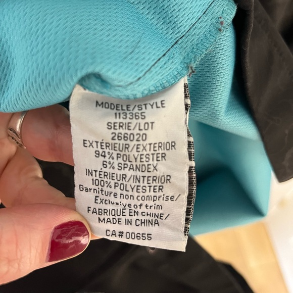 VGUC 2X Addition Elle’s Chillax Black Floral Raincoat - Picture 10 of 10